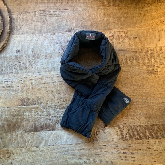 New Free People FP Movement Pixie Packable Puffer Scarf - Picture 2 of 4
